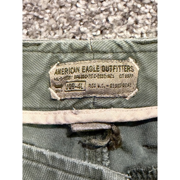 American Eagle Shorts Womens 10* Green Utility Button Fly Low Rise Cargo Chino* - Picture 3 of 9